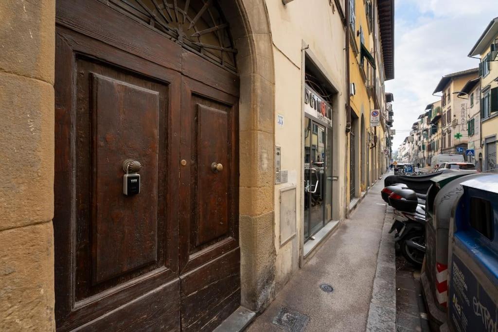 Keys Of Italy - Serragli 55 - Stile Rustico Rinascimentale In Oltrarno Флоренція Екстер'єр фото