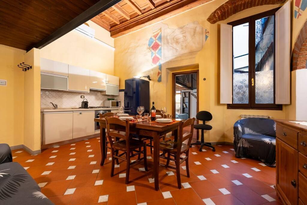 Keys Of Italy - Serragli 55 - Stile Rustico Rinascimentale In Oltrarno Флоренція Екстер'єр фото